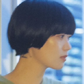 山中瑶子